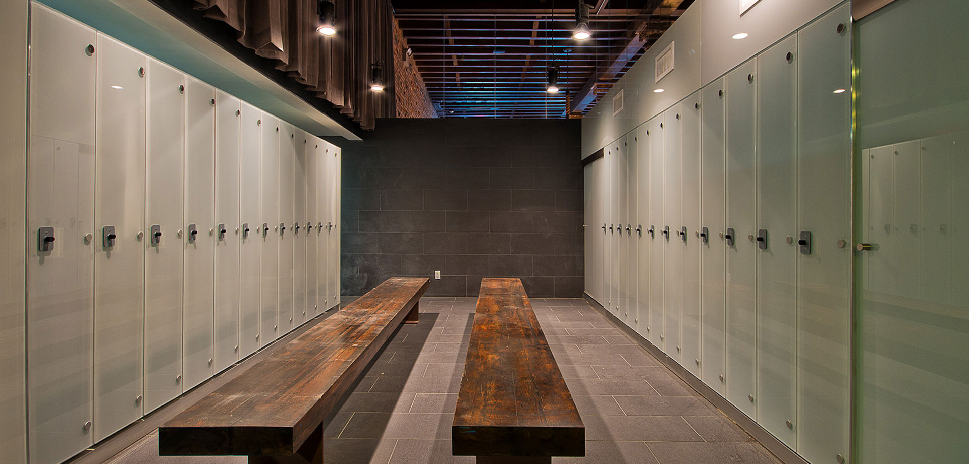 Systems Lockers Glass Concealed Hinge Gallery 6